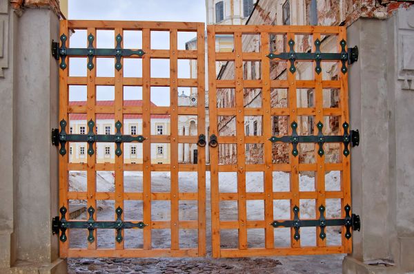 Wood Gate Restoration